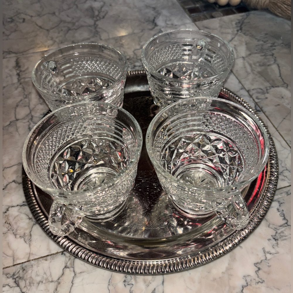 Diamond Pattern Punch or Coffee Teacups 3”x3.5” Diameter - Picture 2 of 5